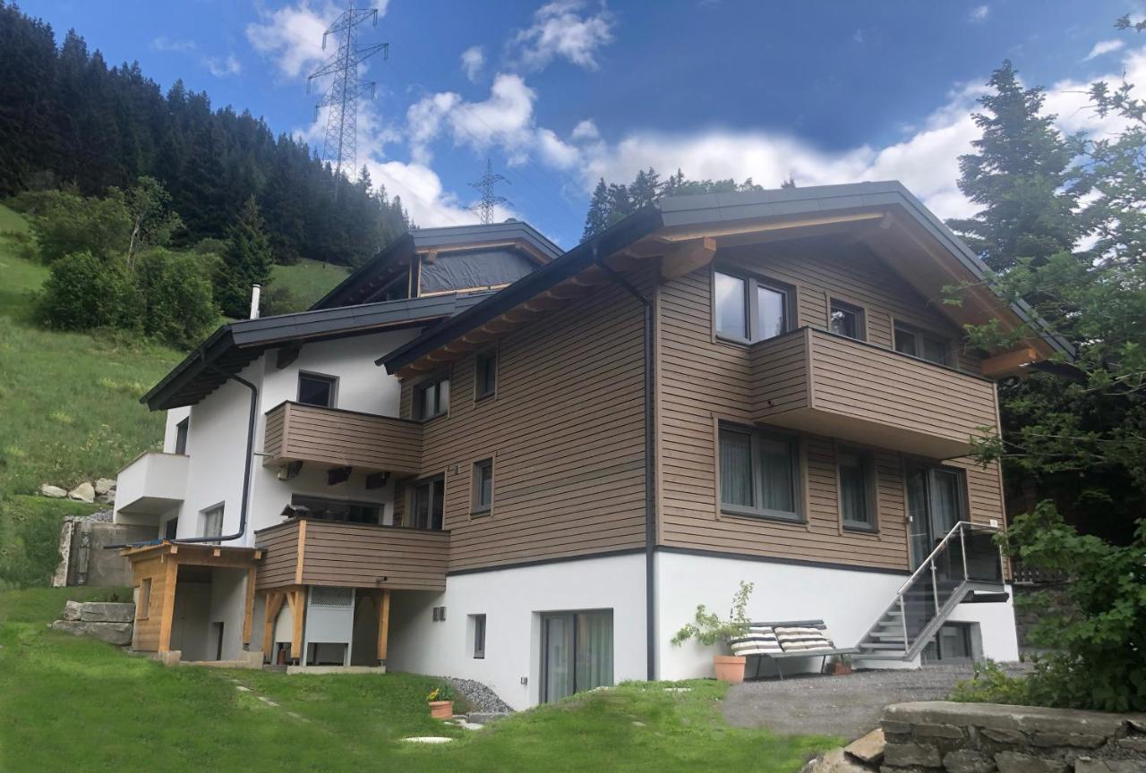 Haus Pitzi Apartment Sankt Anton am Arlberg Bagian luar foto
