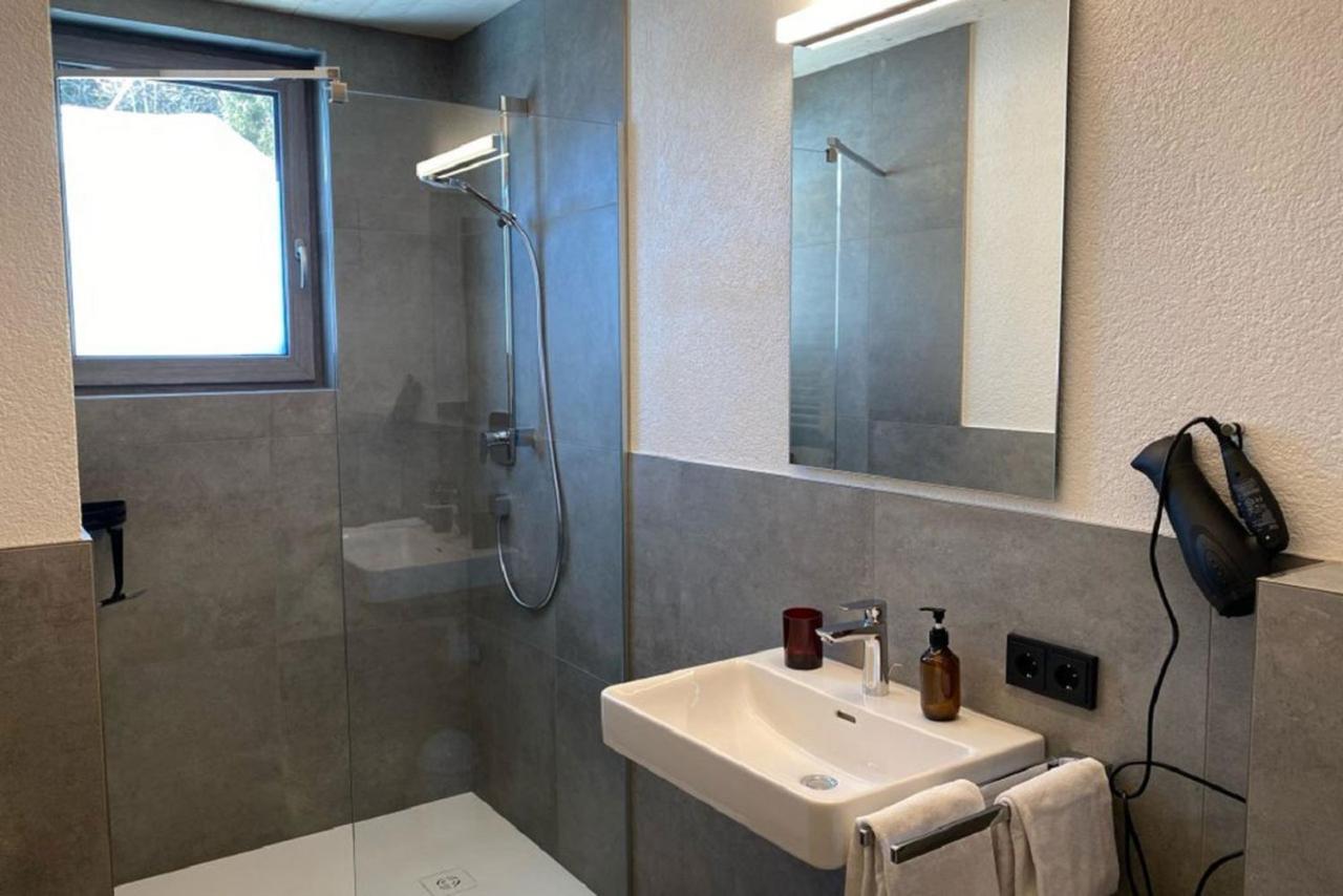Haus Pitzi Apartment Sankt Anton am Arlberg Bagian luar foto